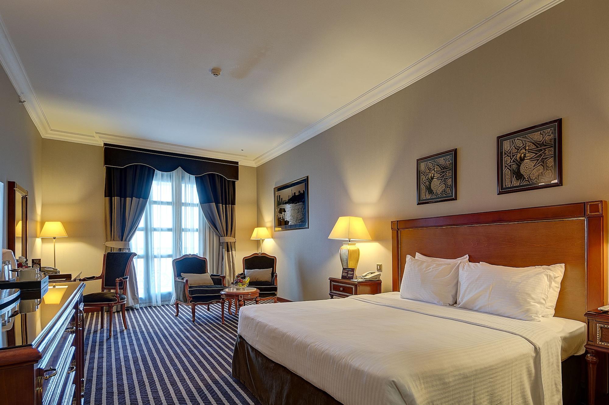 Royal Ascot Hotel Dubaï Extérieur photo