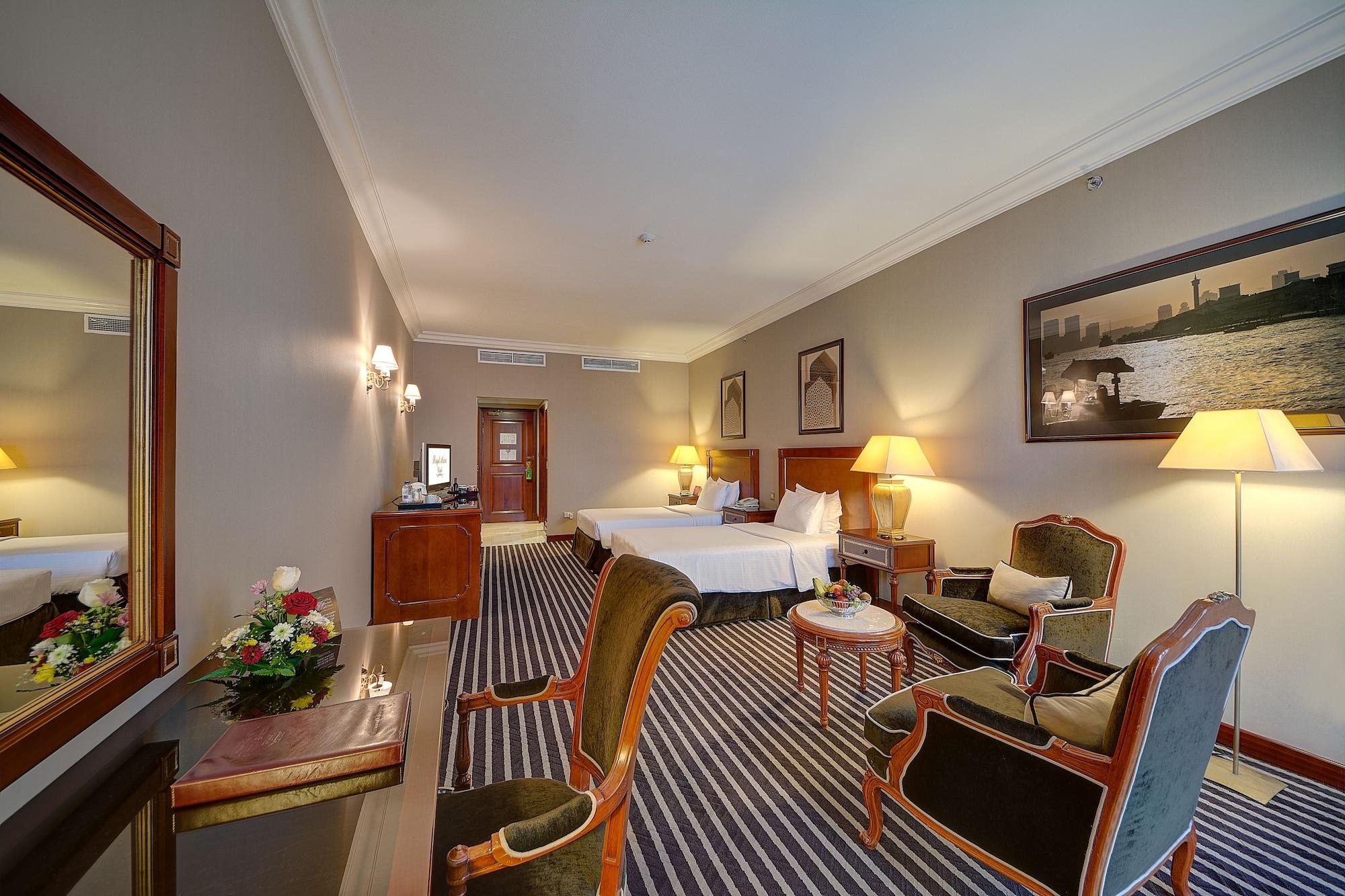 Royal Ascot Hotel Dubaï Extérieur photo