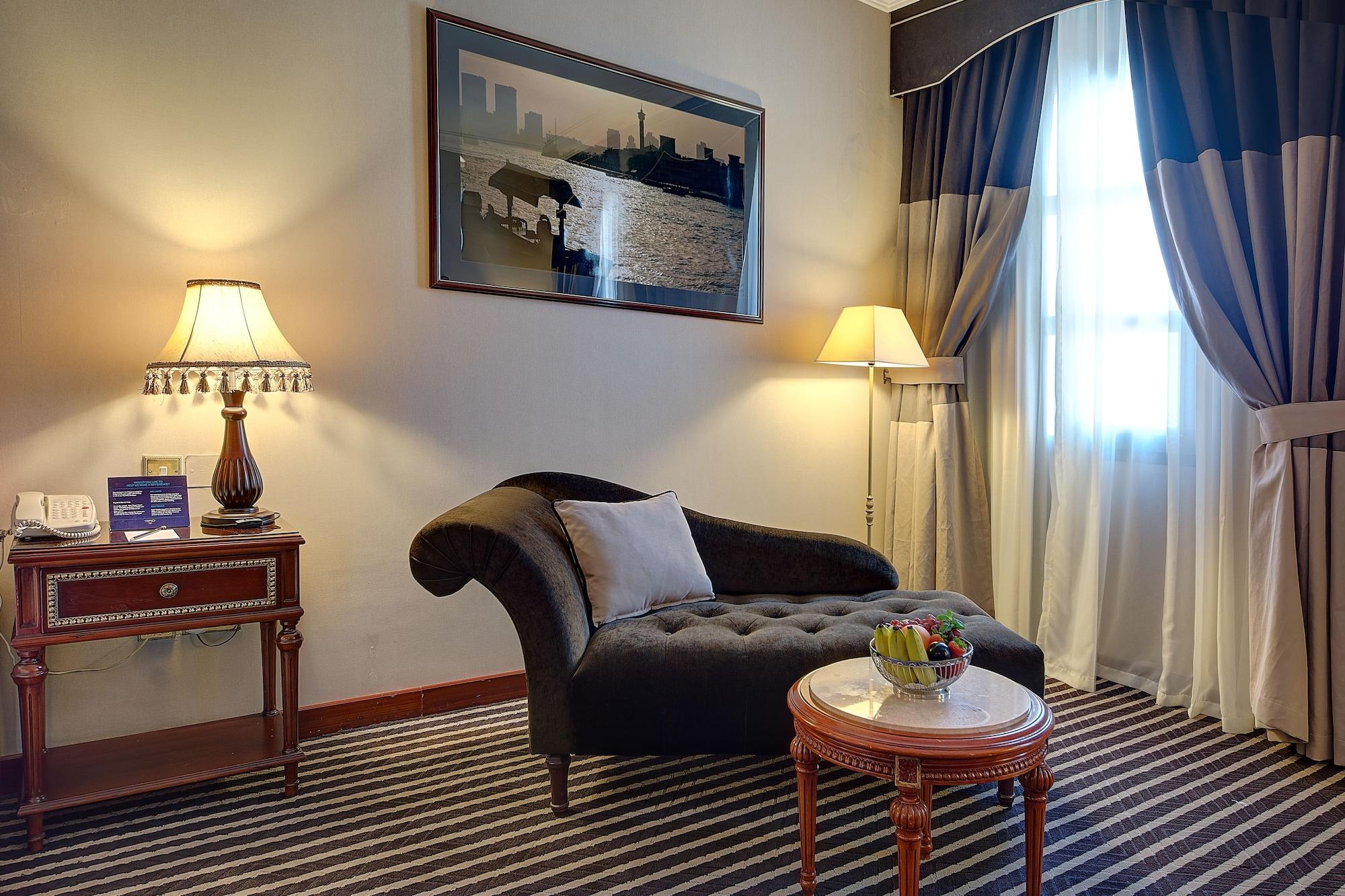 Royal Ascot Hotel Dubaï Extérieur photo