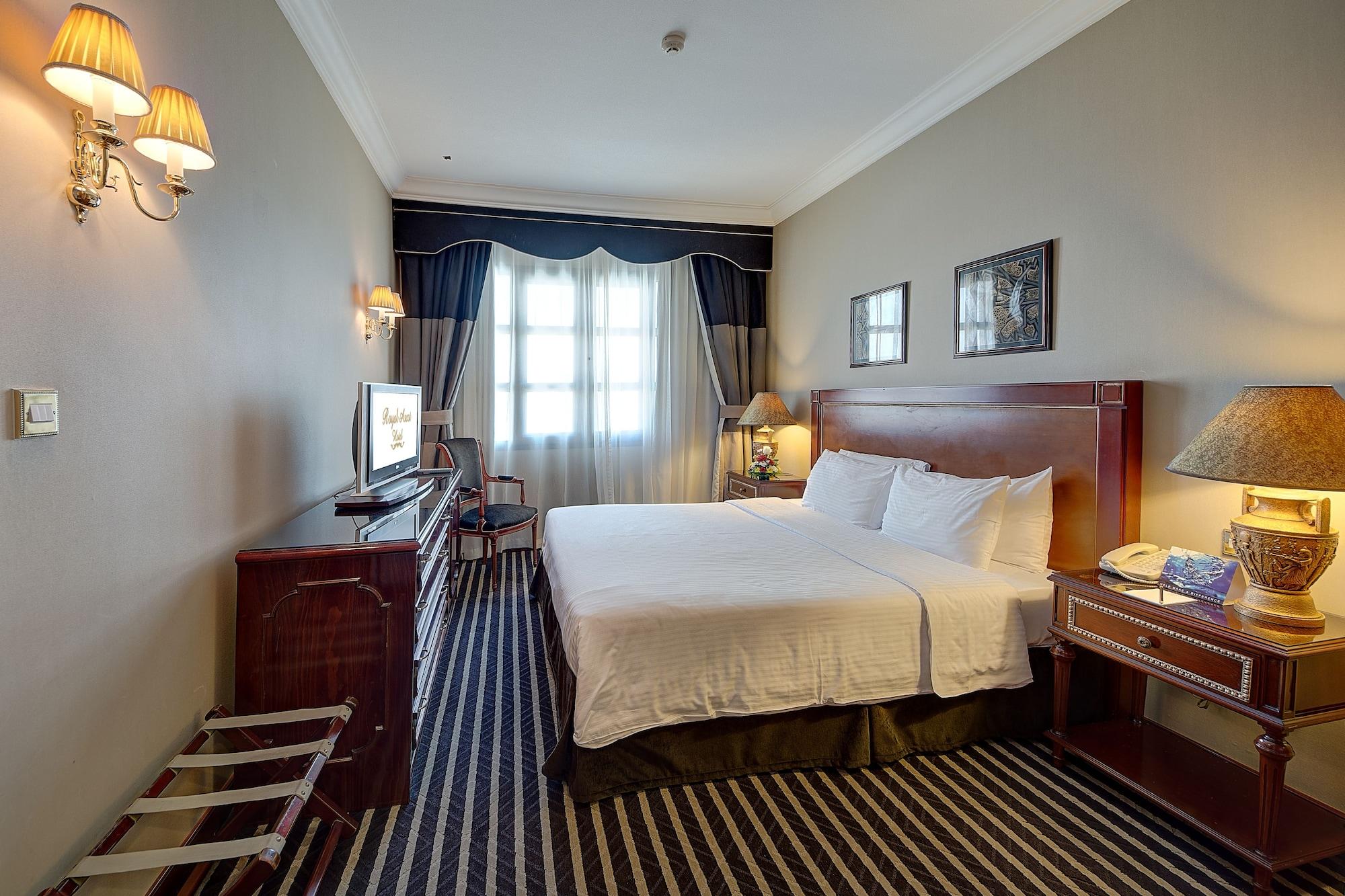 Royal Ascot Hotel Dubaï Extérieur photo