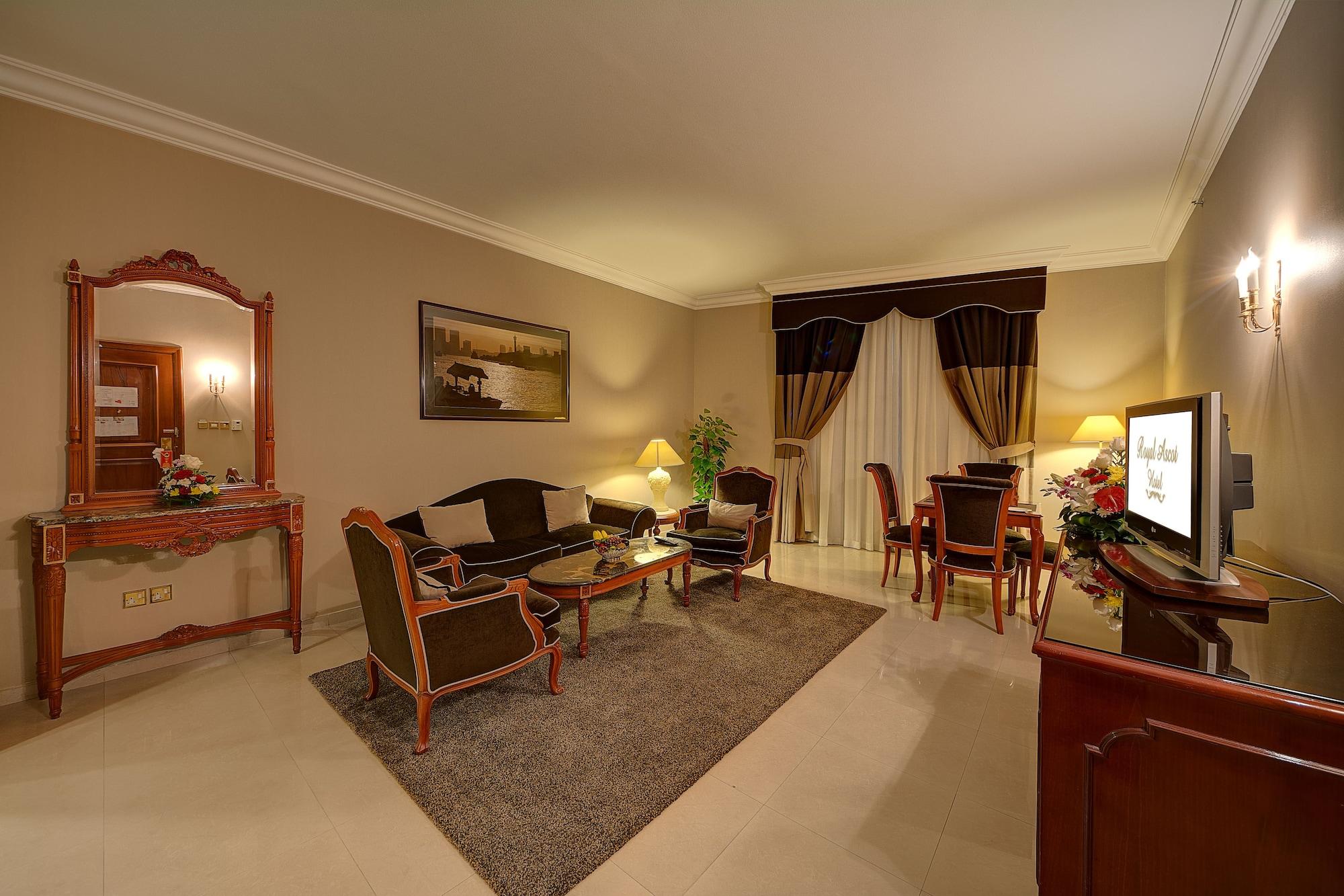 Royal Ascot Hotel Dubaï Extérieur photo